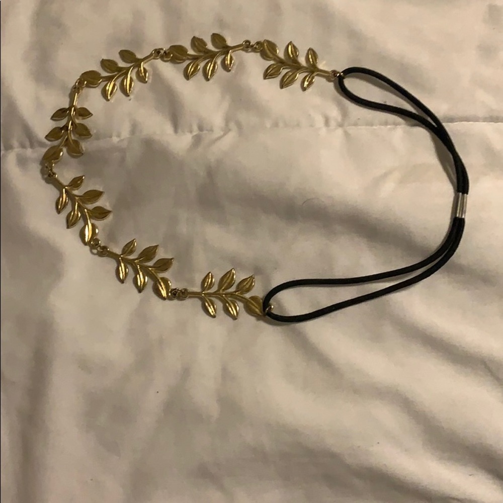 Payless gold leaf headband 💛